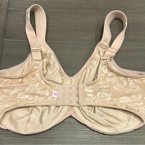 Wacoal 85567 Awareness Underwire Bra - Picture 4 of 11